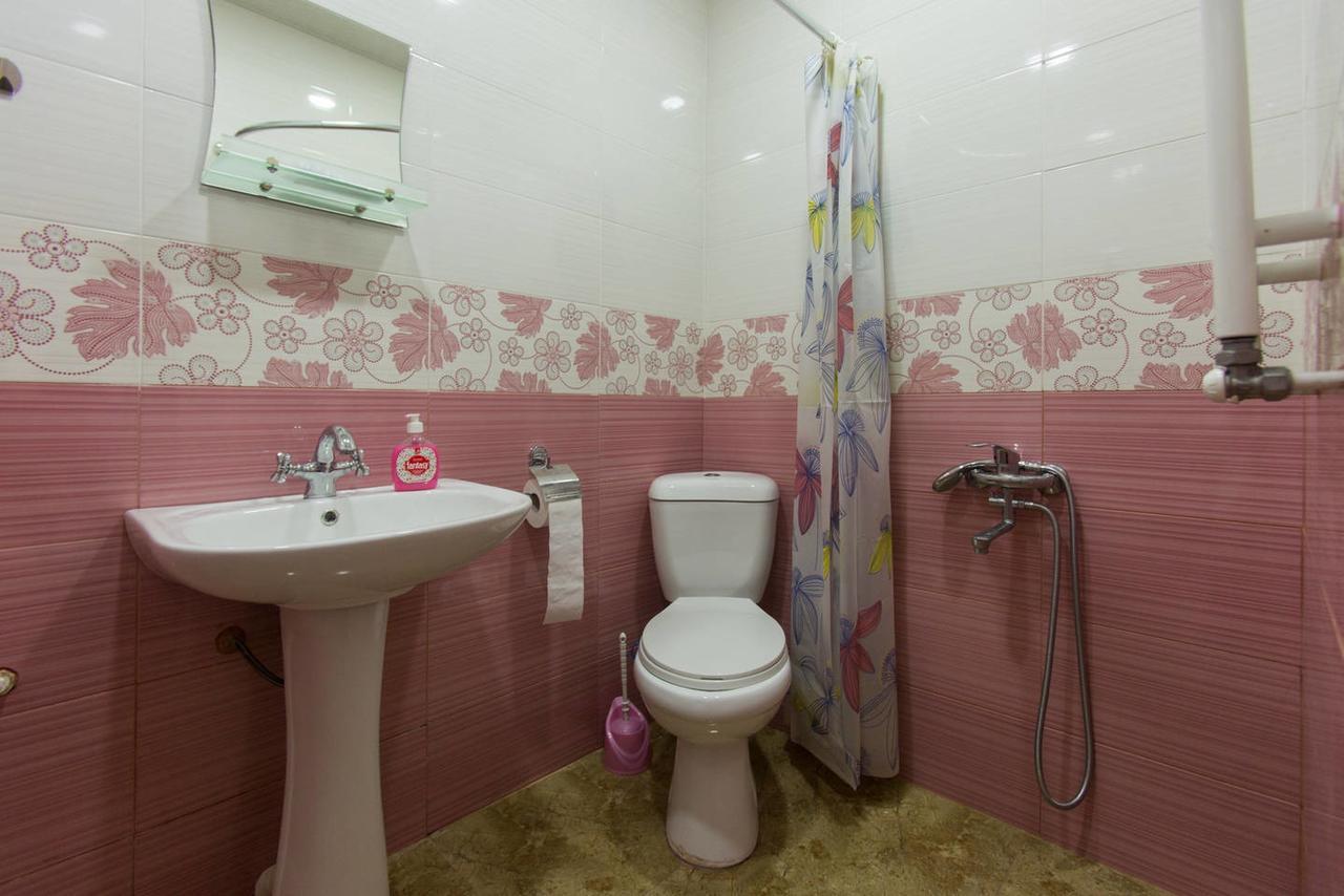 Natali Apartment Tbilisi Buitenkant foto